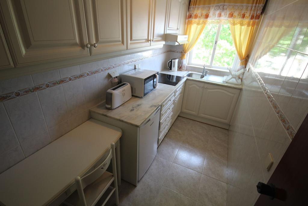 Hospedaria Buganvilia Alvor Habitación foto